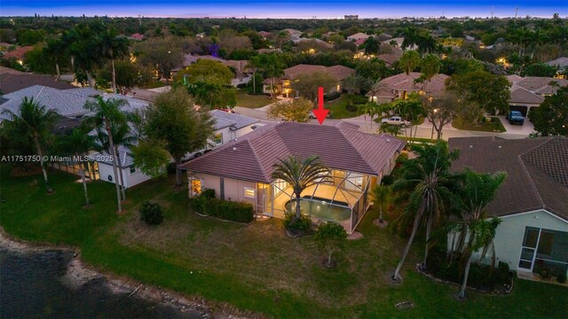 5135 Kensington Cir, Coral Springs, FL 33076 - aerial view at dusk of a residential view