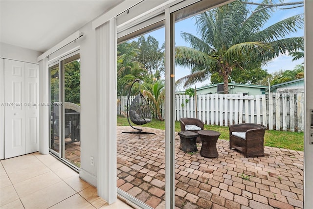 5801 NE 3rd Ave, Oakland Park, FL 33334 - view of sunroom / solarium