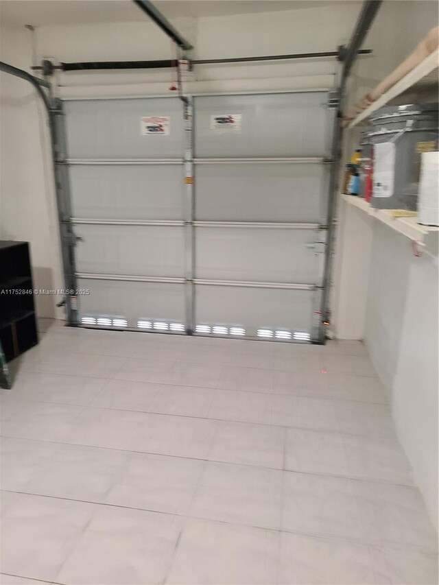 12344 SW 144th Ter, Miami, FL 33186 - view of garage