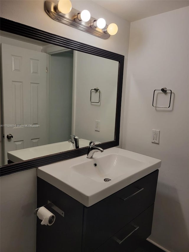 1470 NE 123rd St Unit A204, North Miami, FL 33161 - bathroom featuring vanity
