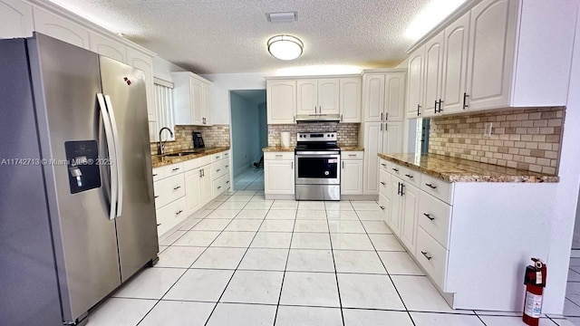 233 NE 199th Ter, Miami, FL 33179 - photo 4