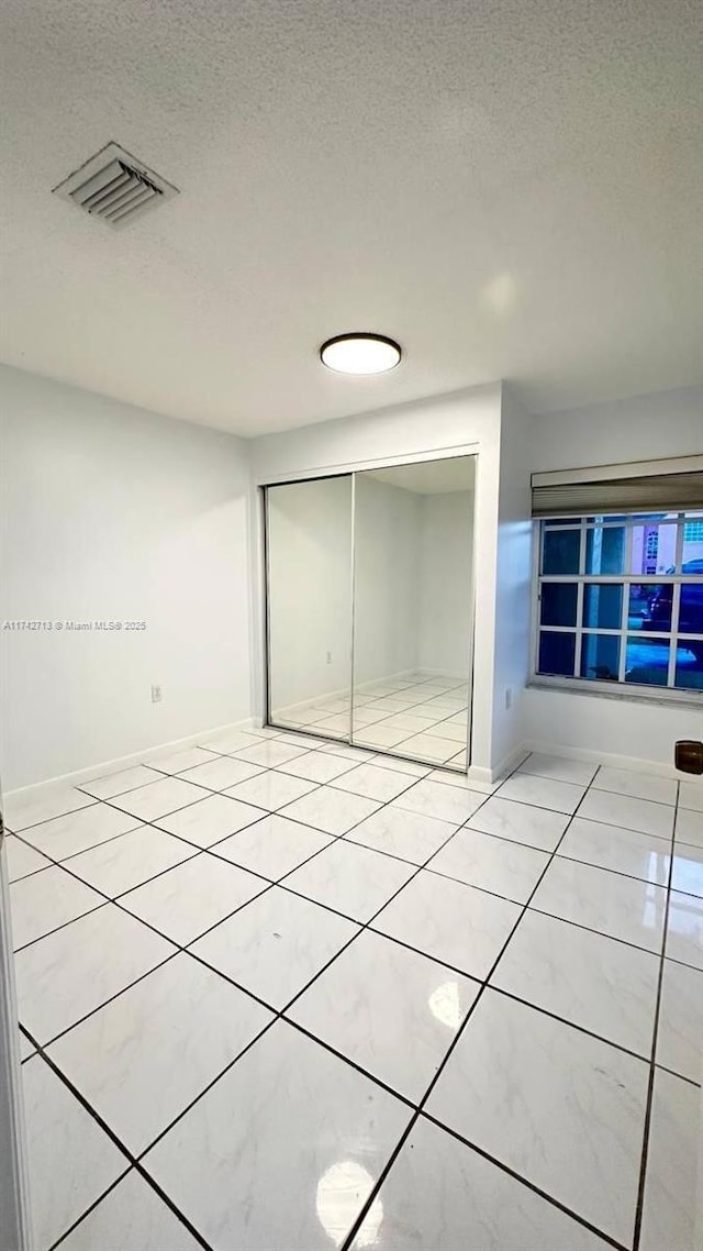 233 NE 199th Ter, Miami, FL 33179 - photo 15