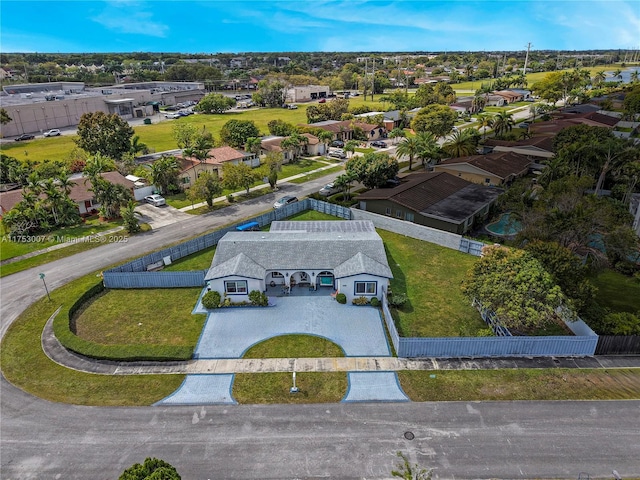 birds eye view of property featuring a residential view