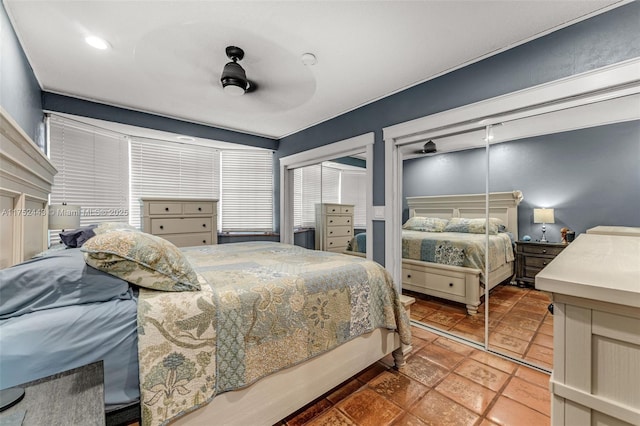 bedroom with ceiling fan