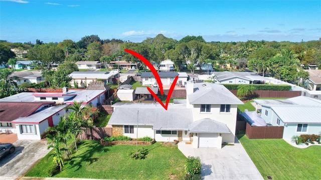 bird's eye view with a residential view