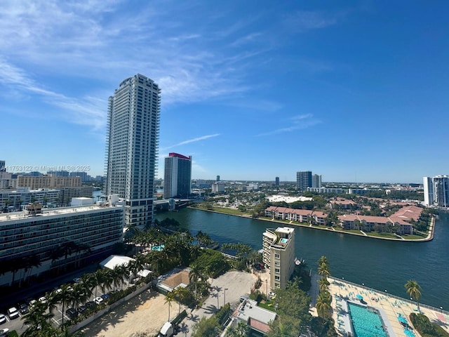 view of water feature featuring a city view