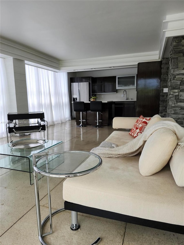 living room featuring speckled floor