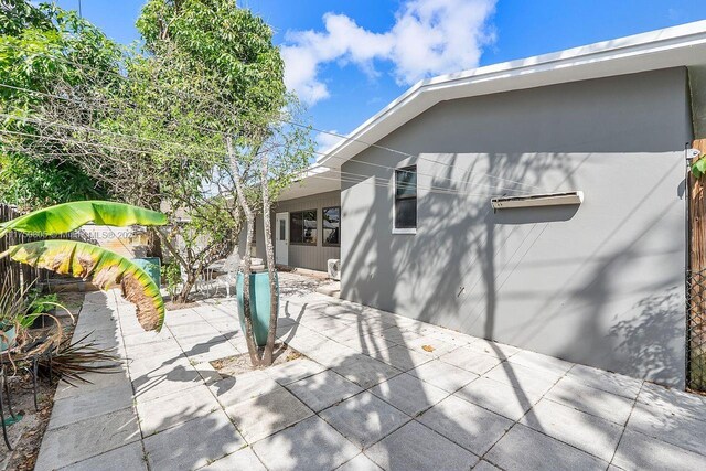 2381 SW 34th Ave, Fort Lauderdale, FL 33312 - photo 41
