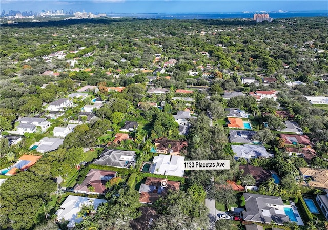 birds eye view of property featuring a residential view