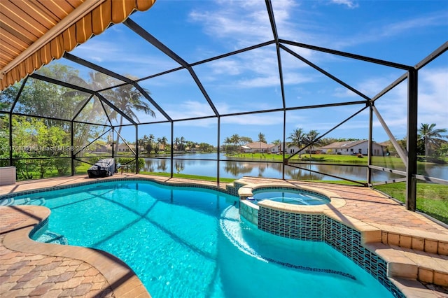 view of pool with a pool with connected hot tub, a water view, and a lanai