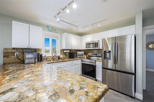 264 Lincoln Ave, Tavernier, FL 33070 - photo 28