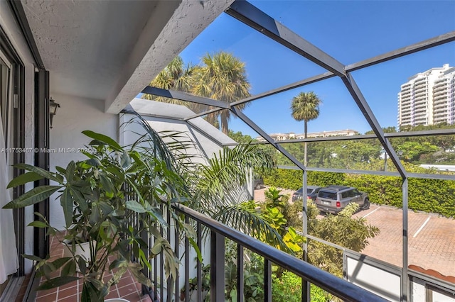 balcony with a sunroom