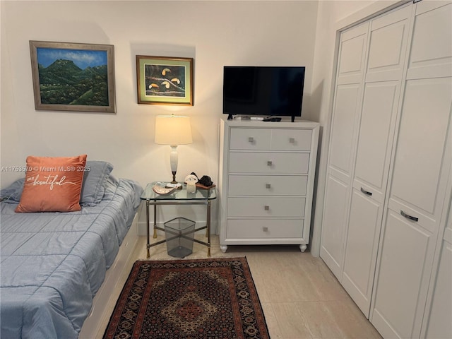 bedroom featuring a closet