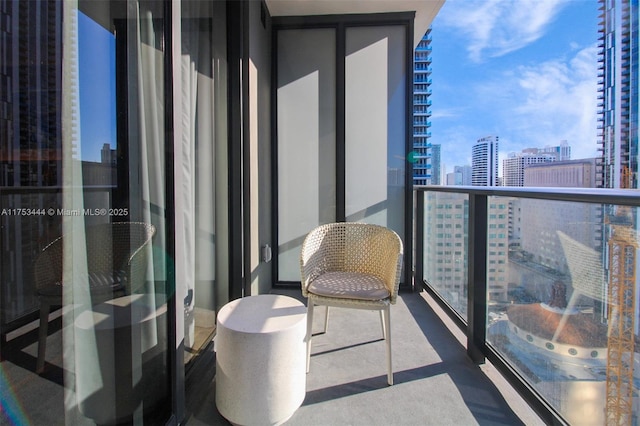 601 NE 1st Ave Unit 1706, Miami, FL 33132 - balcony with a city view