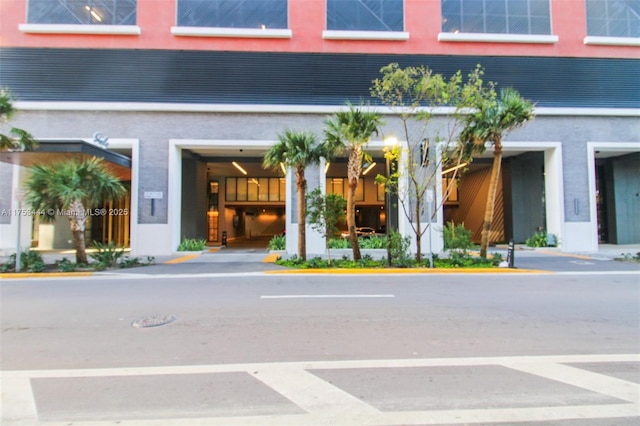601 NE 1st Ave Unit 1706, Miami, FL 33132 - view of exterior entry with stucco siding
