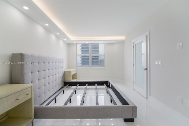 bathroom featuring recessed lighting