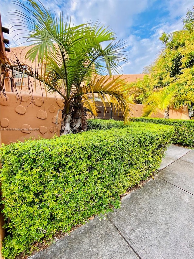200 Azure Way, Miami Springs, FL 33166 - exterior space