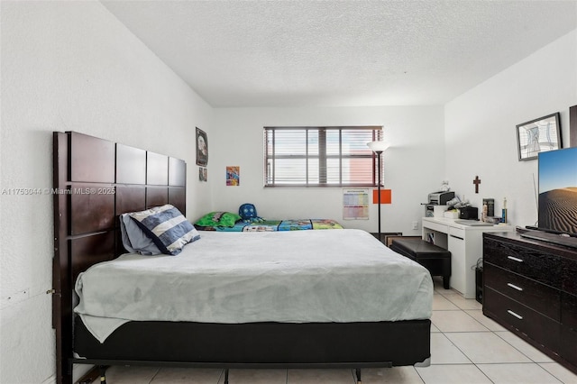 8425 NW 8th St Unit 404, Miami, FL 33126 - full bathroom with shower / bathtub combination with curtain, toilet, tile walls, and a textured ceiling