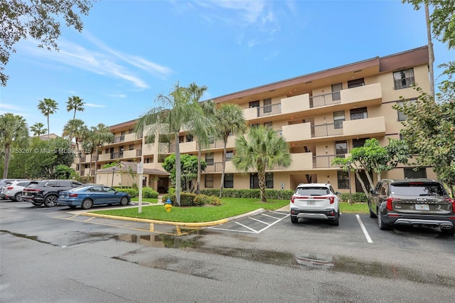 2660 N Carambola Cir N Unit 305, Coconut Creek, FL 33066 - photo 2