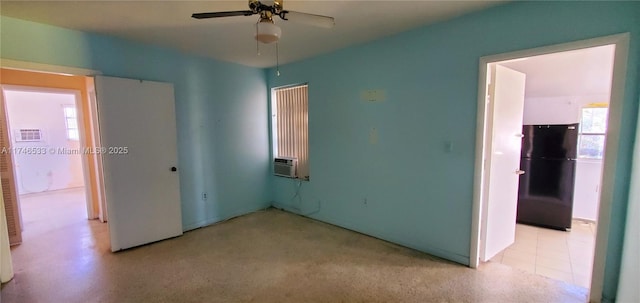 empty room with ceiling fan