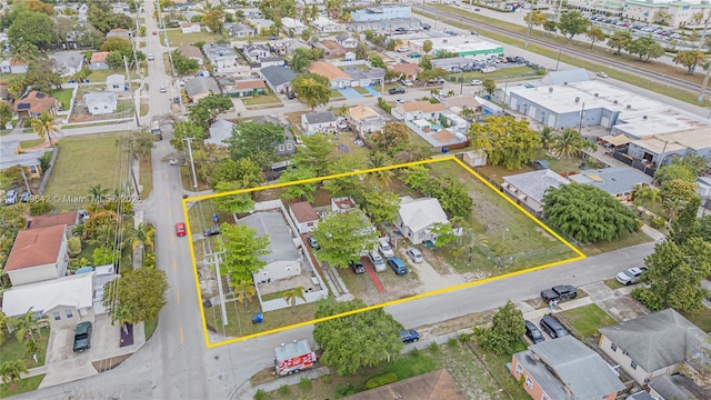 Listing photo 2 for 2123 Cleveland St, Hollywood FL 33020