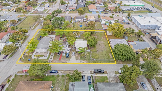 Listing photo 3 for 2123 Cleveland St, Hollywood FL 33020