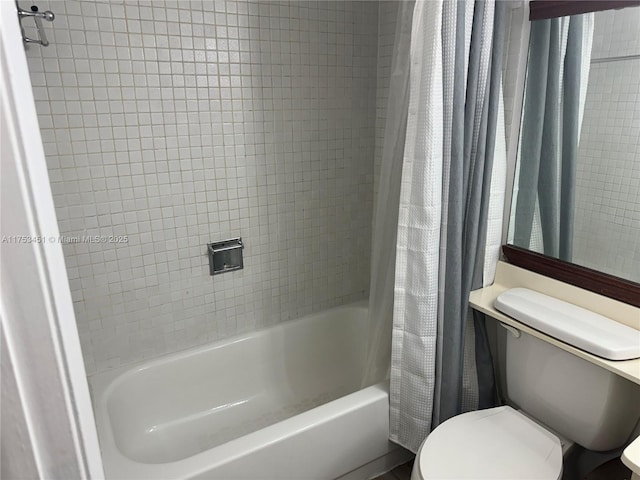 full bath with shower / bath combo and toilet