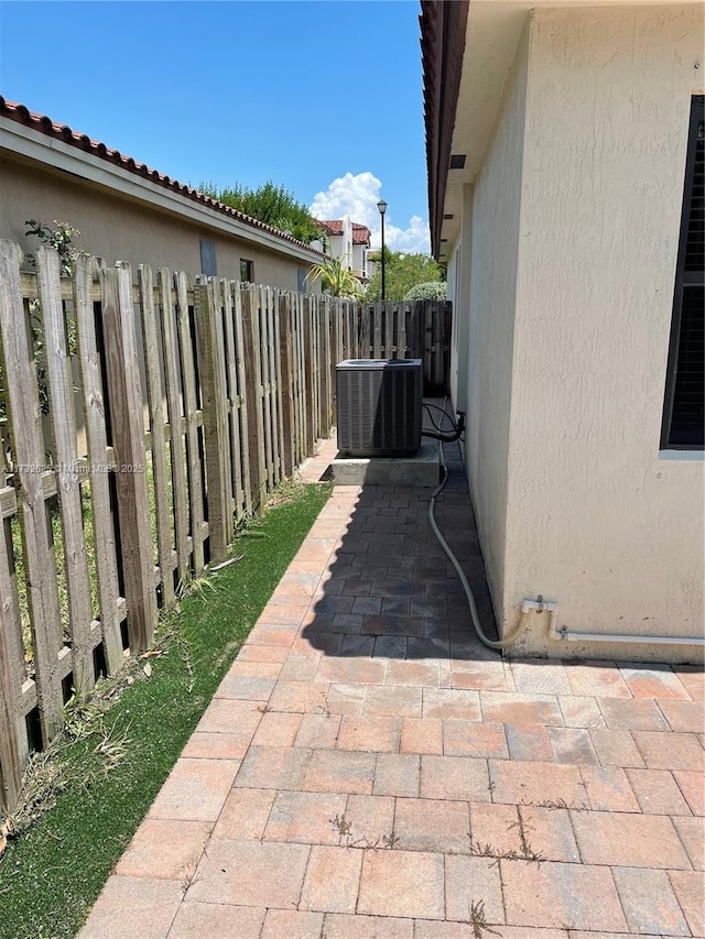 15340 SW 176th Ln, Miami, FL 33187 - view of patio / terrace