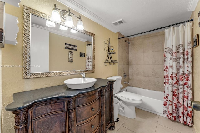 bathroom featuring visible vents, shower / tub combo with curtain, toilet, crown molding, and tile patterned flooring