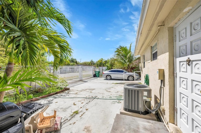 11200 NW 17th Ave, Miami, FL 33167 - photo 17