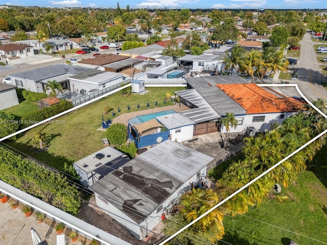 bird's eye view with a residential view