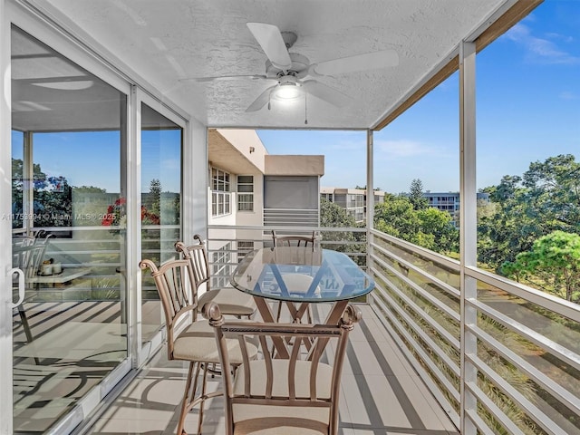 balcony with a ceiling fan