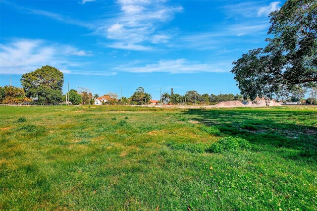 14799 SW 48th Ct, Miramar, FL 33027 - view of yard