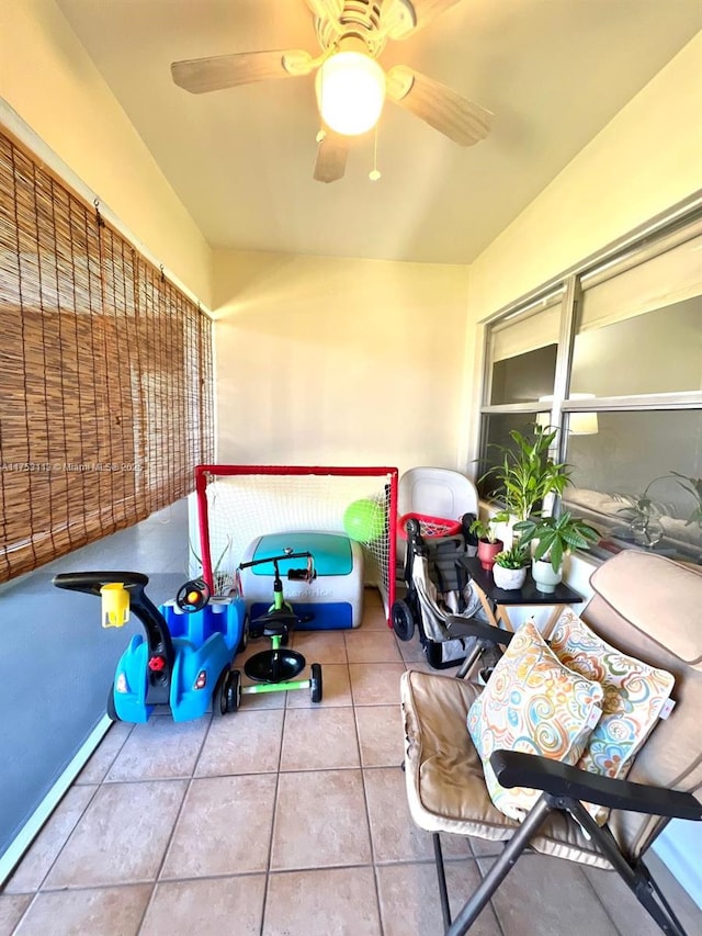 view of patio with ceiling fan