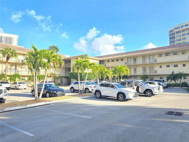 2600 Diana Dr Unit 103, Hallandale Beach, FL 33009 - view of uncovered parking lot