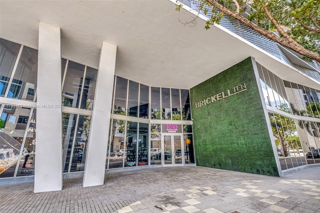 1010 SW 2nd Ave Unit Lph05, Miami, FL 33130 - view of building exterior