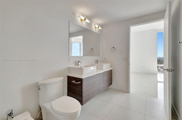 1010 SW 2nd Ave Unit Lph05, Miami, FL 33130 - bathroom featuring double vanity and tile patterned floors