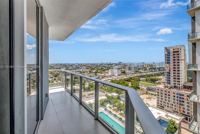 1010 SW 2nd Ave Unit Lph05, Miami, FL 33130 - balcony featuring a view of city