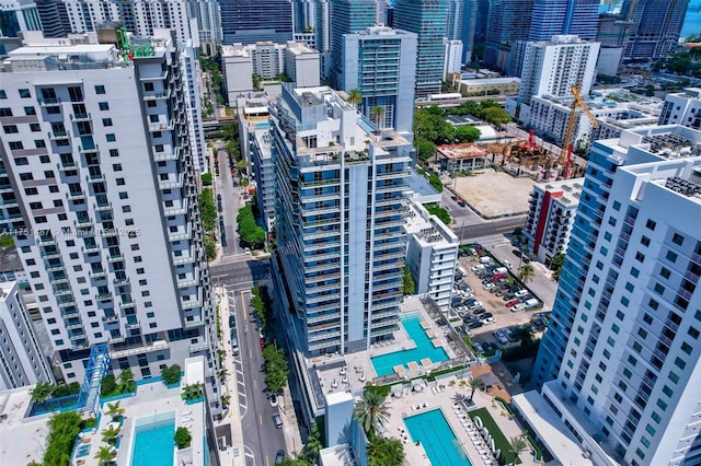 1010 SW 2nd Ave Unit Lph05, Miami, FL 33130 - view of urban area with a pool