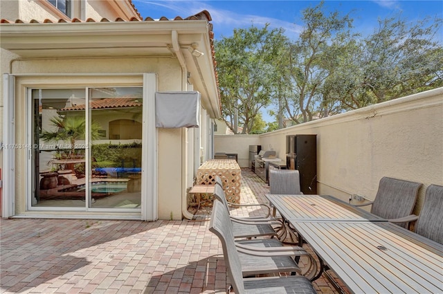 1468 Mariner Way, Hollywood, FL 33019 - view of patio / terrace with outdoor dining area
