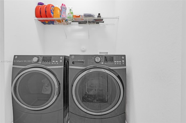 25340 SW 116th Ave, Homestead, FL 33032 - clothes washing area featuring washing machine and dryer and laundry area