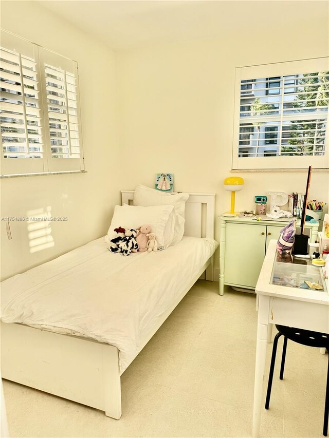 555 Crandon Blvd Unit 32, Key Biscayne, FL 33149 - view of bedroom