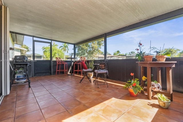 view of sunroom / solarium