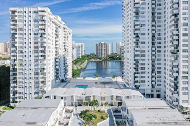 view of water feature featuring a city view