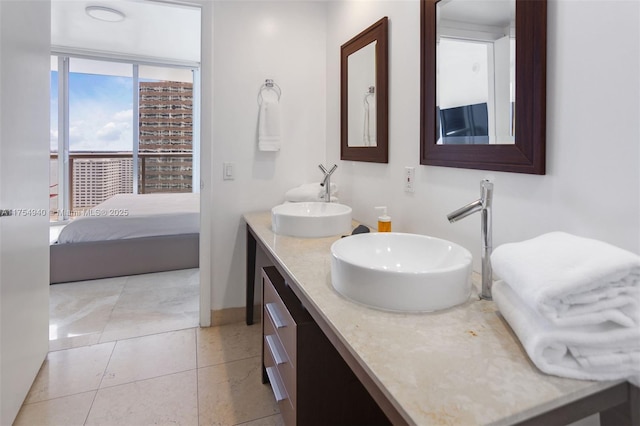 485 Brickell Ave Unit 2209, Miami, FL 33131 - photo 11