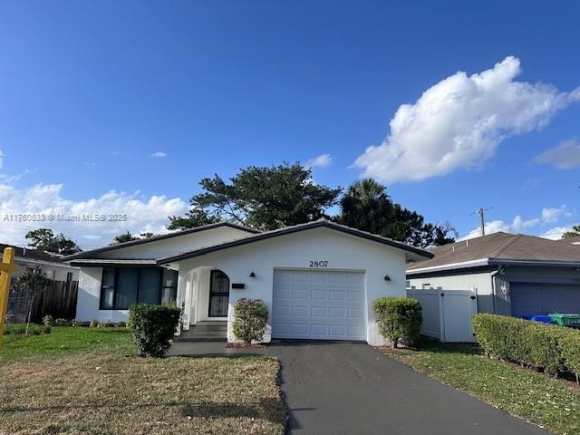 2807 NW 9th St, Fort Lauderdale, FL 33311 - photo 1