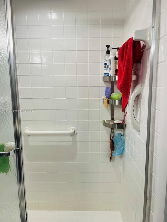 415 SE 11th Ter Unit 205, Dania Beach, FL 33004 - full bath featuring a stall shower