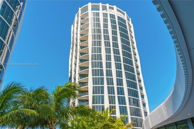 2831 S Bayshore Dr Unit 506, Miami, FL 33133 - photo 1