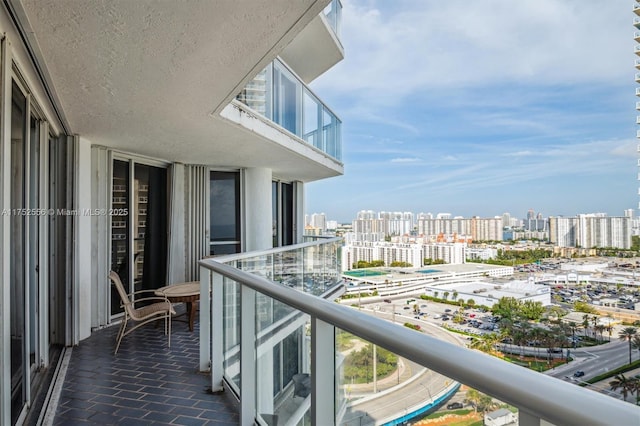 balcony featuring a city view