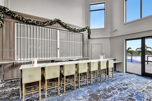 interior space featuring outdoor dry bar